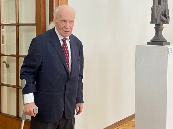 Выставка скульптур Александра Бурганова к юбилею мастера открылась в РАХ