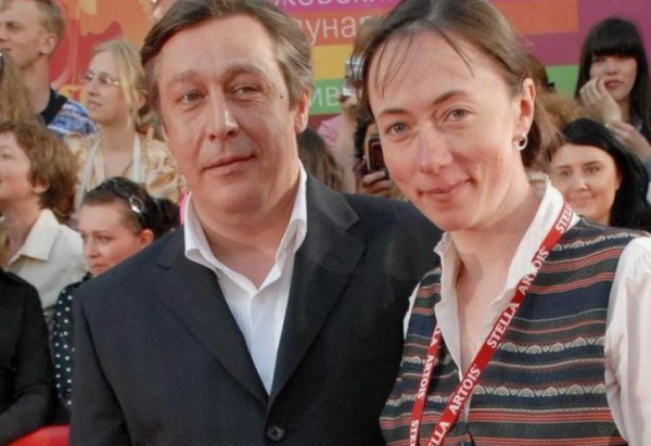 Михаил Ефремов развелся с пятой женой Михаил Ефремов развелся с пятой женой