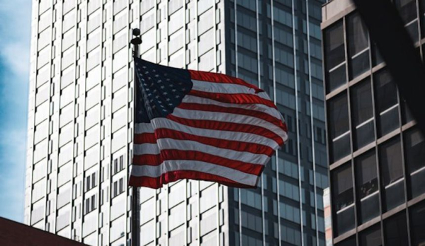 МИД: Россия продолжает работать над запуском рейсов в США