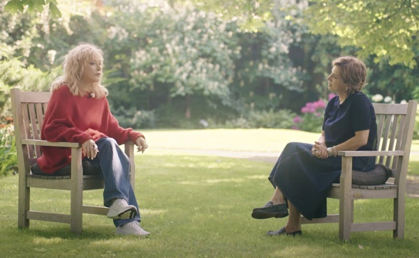 Аллу Пугачеву требуют оштрафовать за поддержку главы самопровозглашённой Ичкерии