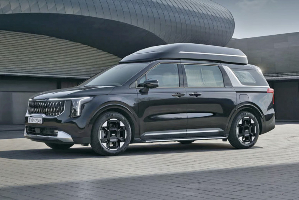 Представлен обновленный Kia Carnival Hi Limousine