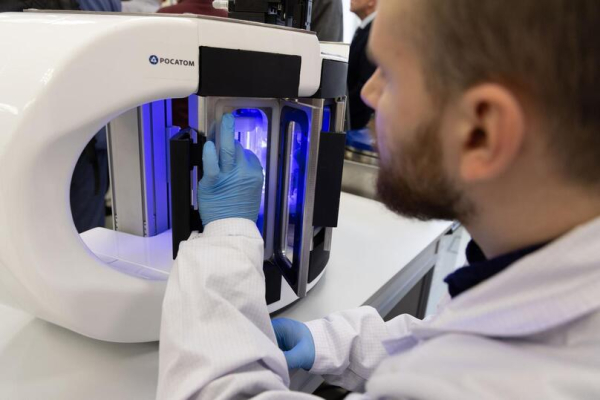 Атом — НАШ!