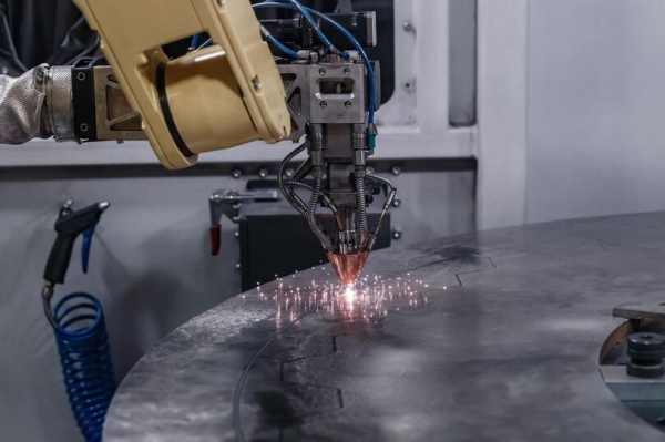 Атом — НАШ!