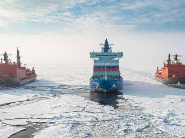 Атом — НАШ!