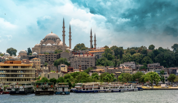 Билеты в Стамбул туристам из Краснодара обойдутся на четверть дороже, чем из Сочи