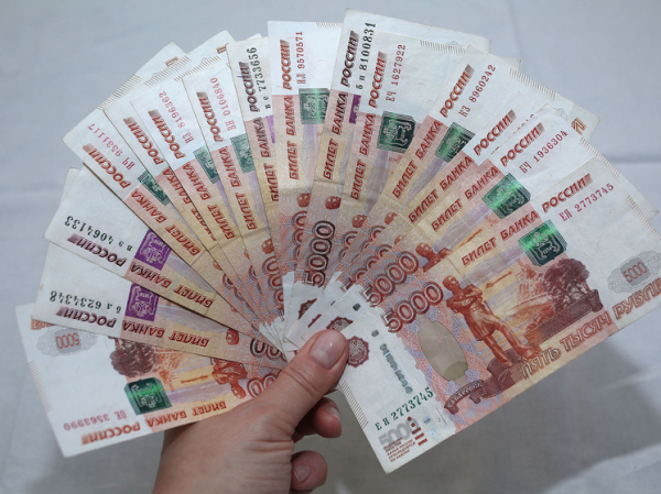 Бюджетникам с 1 октября проиндексируют зарплату: повезет пяти миллионам работников