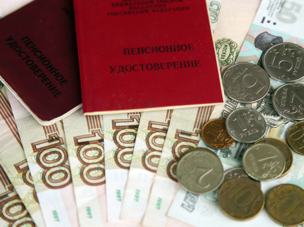 Эксперт Зубец счел высокими шансы на утверждение законопроекта, касающегося прибавки к пенсии