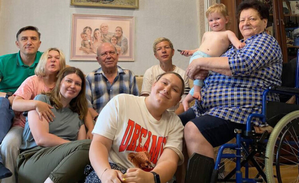 «Гордость, слава и опора»: суммарный стаж «атомной» династии из Ангарска превышает 200 лет