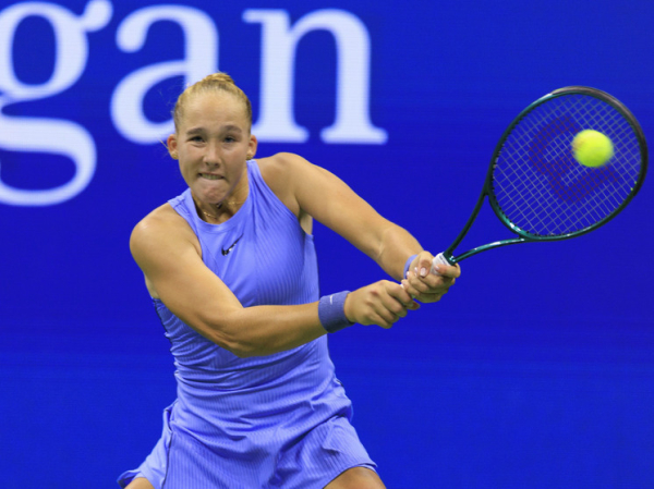 Юная Мирра Андреева осталась первой ракеткой России