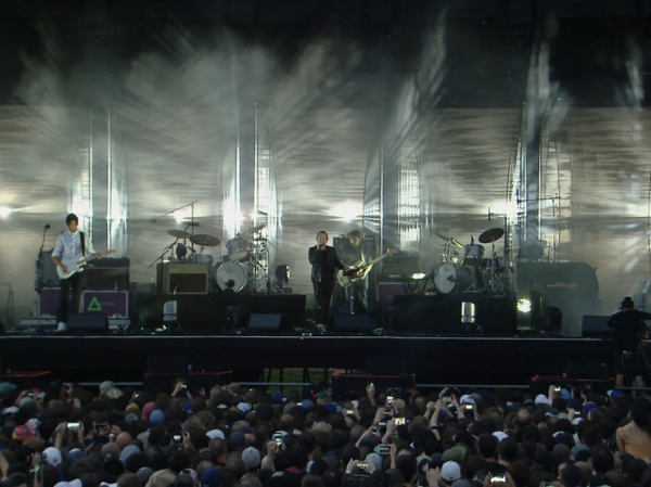 Объявленный тур Radiohead погряз в скандалах