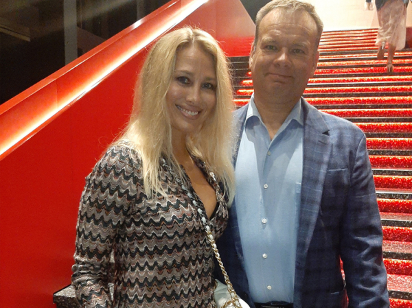 "От судьбы не уйдешь!": звезды раскрыли, как встретились со вторыми половинками