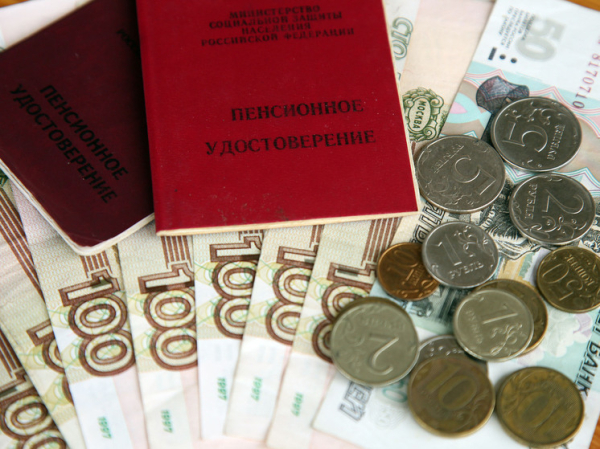 Пенсии в 2026 году проиндексируют только один раз, зато на процент выше годовой инфляции