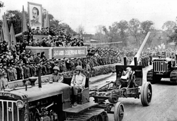 Последний Парад Победы 1945-го до сих пор хранит свои секреты