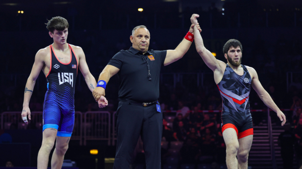 «Режимил, тренировался, пахал больше всех»: Угуев стал трехкратным чемпионом мира