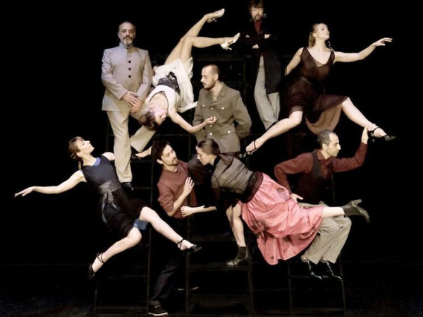 Русские театры за рубежом: миссия выполнима