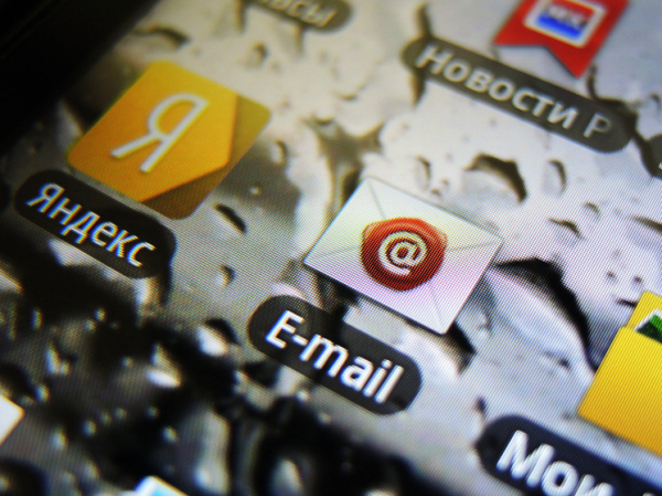 SHOT: Android-смартфоны стали массово переставать работать