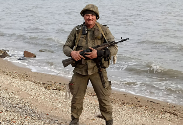 «Товарищ «большой»: Герой России Роман Дебелый рассказал о своем боевом пути