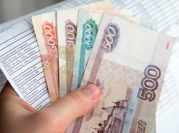 В Госдуме озвучена причина роста цен на ЖКХ: машины, корпоративы, командировки