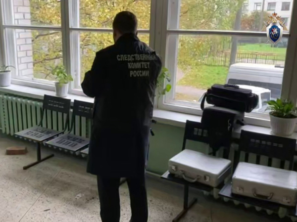 «Вел себя, как фрик»: учащийся архангельского техникума рассказал о нападавшем с ножом