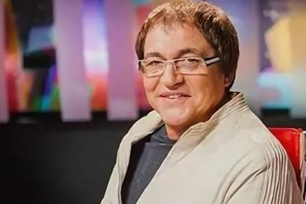 Дмитрий Дибров не готов говорить о разводе Дмитрий Дибров не готов говорить о разводе
