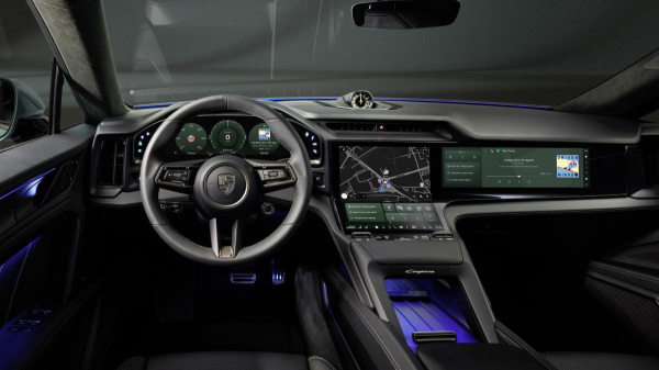 Показан салон электрического кроссовера Porsche Cayenne Показан салон электрического кроссовера Porsche Cayenne