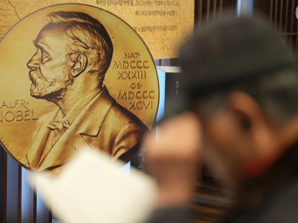 Нобелевскую премию по химии дали за молекулярные конструкции: что это значит