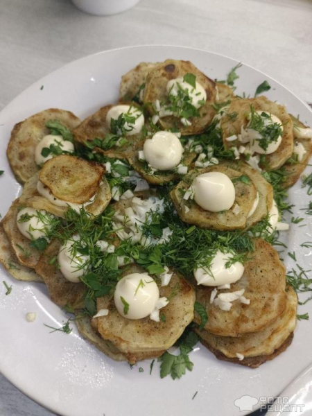 Рецепт: Кабачки жареные, закусочные - С чесноком, классические Рецепт: Кабачки жареные, закусочные - С чесноком, классические