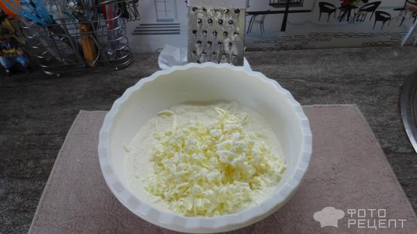Рецепт: Насыпной творожный пирог с орехами - быстро , вкусно и много... Рецепт: Насыпной творожный пирог с орехами - быстро , вкусно и много...