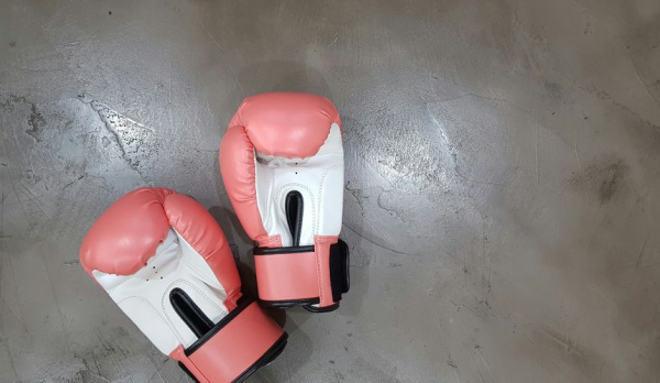 Сотрудник «Победы» лечится в больнице после отказа в посадке бойцу MMA Сотрудник «Победы» лечится в больнице после отказа в посадке бойцу MMA