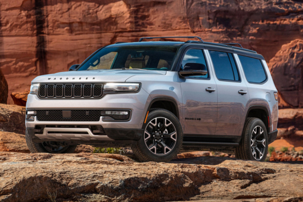 Планы марки Jeep: обновленный Grand Wagoneer и возвращение V8 Планы марки Jeep: обновленный Grand Wagoneer и возвращение V8