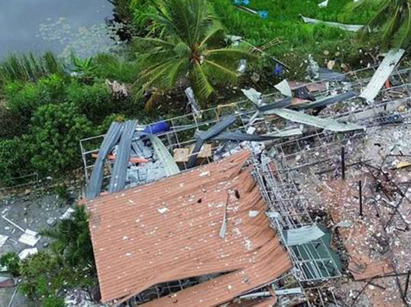 Девять человек погибли в результате взрыва в мастерской по производству фейерверков