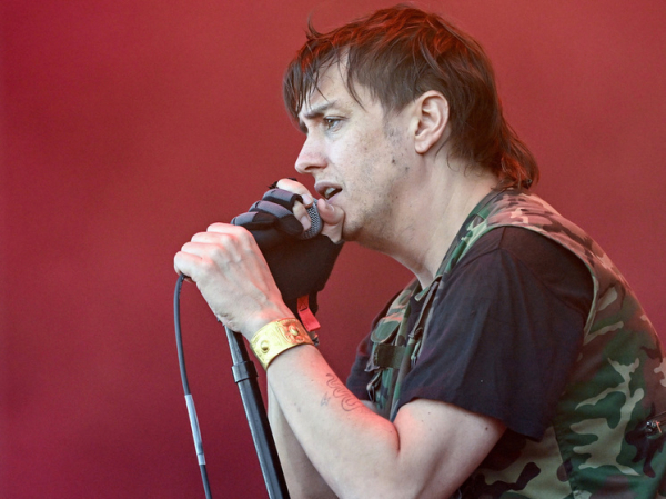 Фронтмен The Strokes впал в депрессию: «Бесконечная карьера ради заработка»