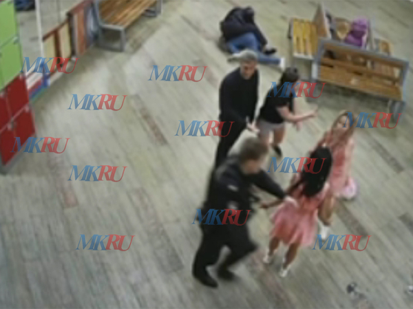 Известные гимнастки Осиновские рассказали, за что избили полицейских в московском ТЦ