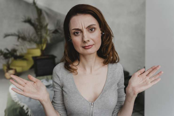Как скорректировать овал лица без операций: хитрости стилиста Как скорректировать овал лица без операций: хитрости стилиста