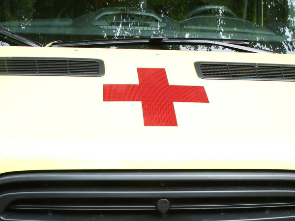 На территории санатория в Кисловодске, где произошел обвал породы, ищут людей