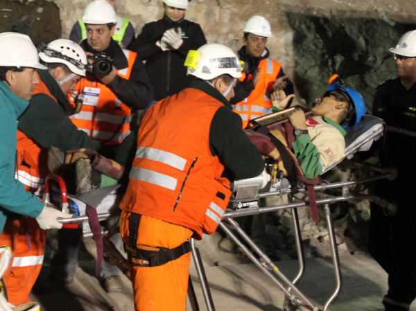 Найдено тело одного из попавших в подземную западню шахтеров