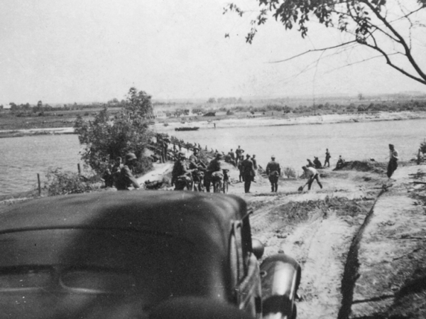 Снимки немца Отто Решке пролежали на чердаке в деревне Покровка 80 лет